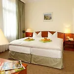 Strandhaus Heringsdorf Hotel 3*