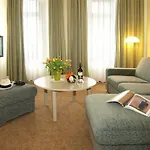 Strandhaus Heringsdorf Hotel