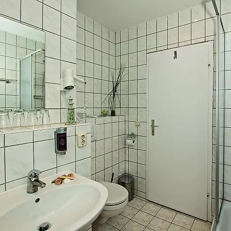 Hotel Strandhaus Heringsdorf 3*