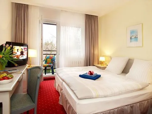 Strandhaus Heringsdorf Hotel